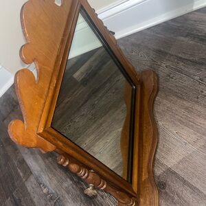 Antique Victorian-style freestanding swivel makeup mirror